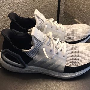 Ultraboost 19 pair